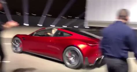 tesla roadster pictures are fake